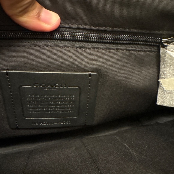 Coach NewYork mail carrier - Picture 4 of 4